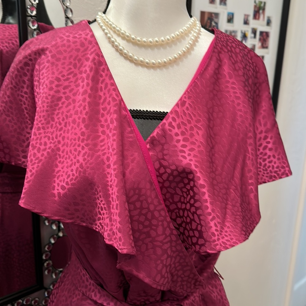 DKNY Wrap Dress in a beautiful raspberry color - NWT - Picture 2 of 6